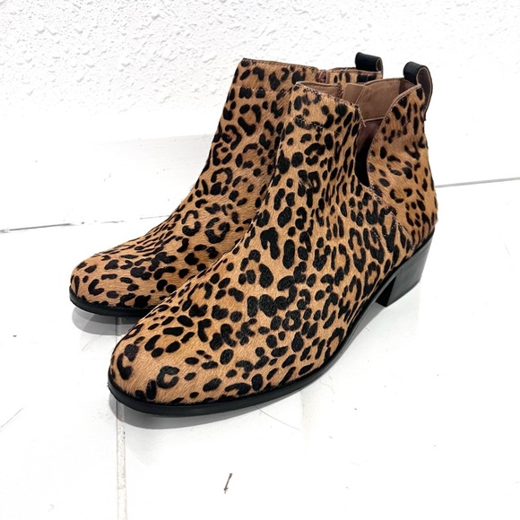 Vionic Clara Leopard Print Calf Hair Boots 8.5 - Picture 1 of 11